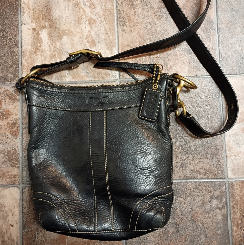 Coach Black Leather Crossbody Purse 10398